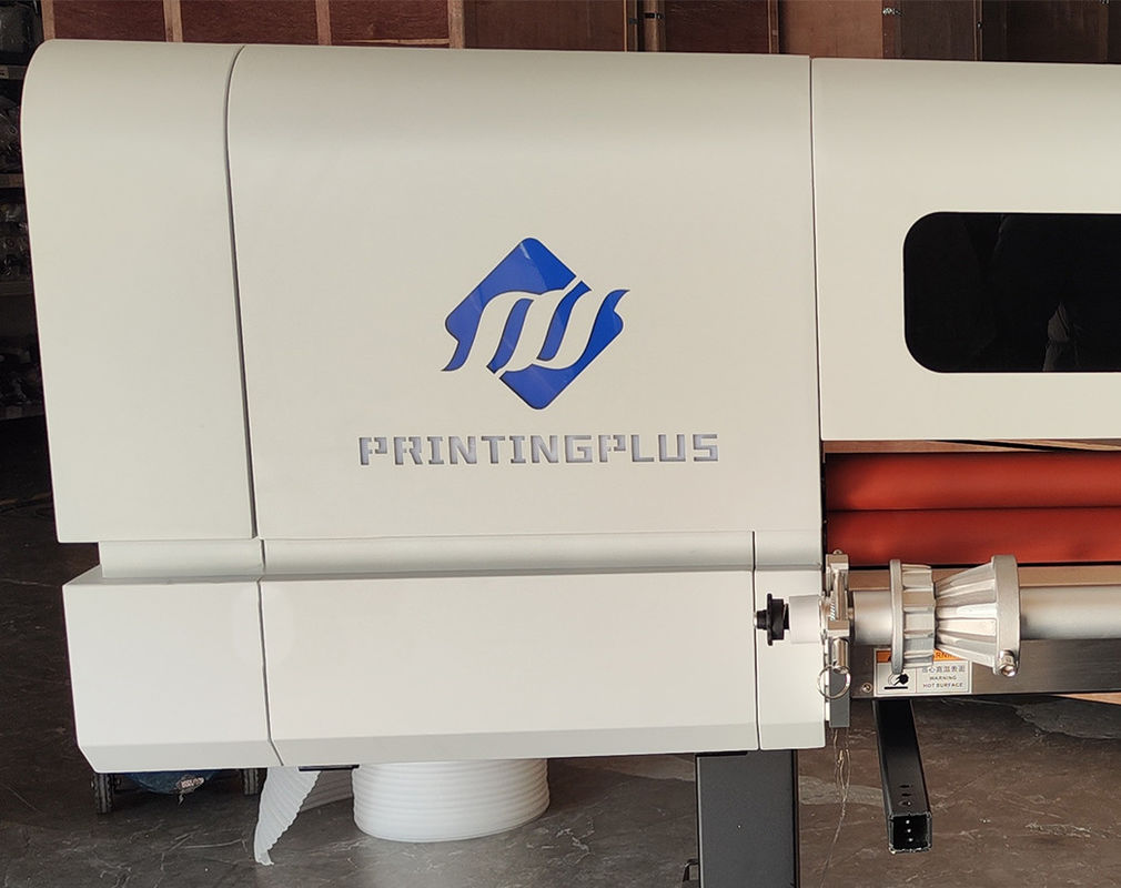 Genauigkeit UV-DTF Drucker 1880 Dpi Cartridge Capacity 1,5 L UVdruckkurierende Maschine