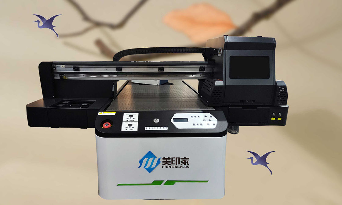 L1600 X W1690 X H802Mm UV-Flachbettdrucker zum Drucken auf druckbarem Kunststoff 1440Dpi
