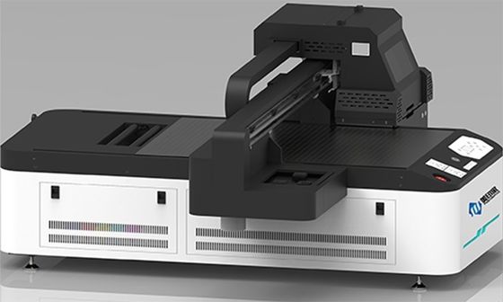 UV-Tintenstrahl-Flachbettdrucker mit Lackfarbe für glänzende matte und strukturierte Materialien